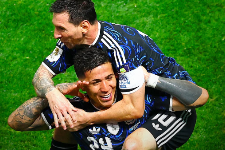 Argentina venció a Inglaterra y jugará la final de la Copa del Mundo