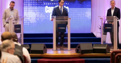 Candidatos a gobernador de Connecticut responden a las prioridades de la comunidad de Bridgeport