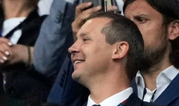 FIFA confirma la salida de su director de operaciones en medio de la crisis por el plan de privatización del Mundial