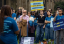 Estudiantes, profesores y exalumnos protestan en Yale por libertad de expresión y autonomía universitaria