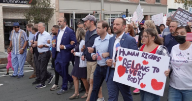 Jornada histórica en Danbury: miles marchan en “Un Día sin Inmigrantes”