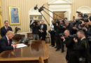 Grandes cadenas de televisión suspenden cobertura conjunta de Trump tras veto a medios