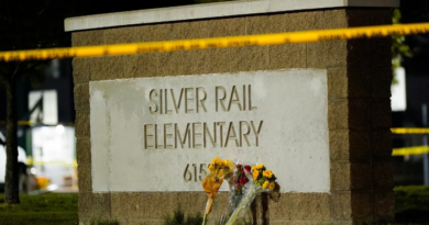 Tragedia en Oregon: tres niños y una maestra mueren en tiroteo en una escuela primaria