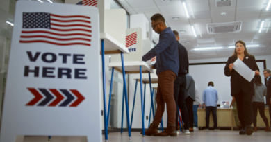 Jueza federal frena investigación de Trump sobre votantes no ciudadanos en nueve estados